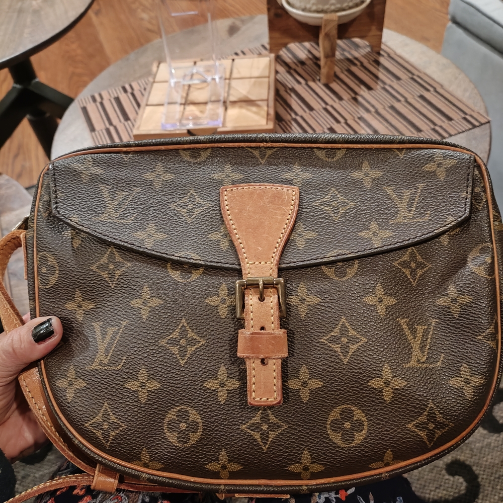 Authentic Louis Vuitton Jeune Fille Crossbody Bag